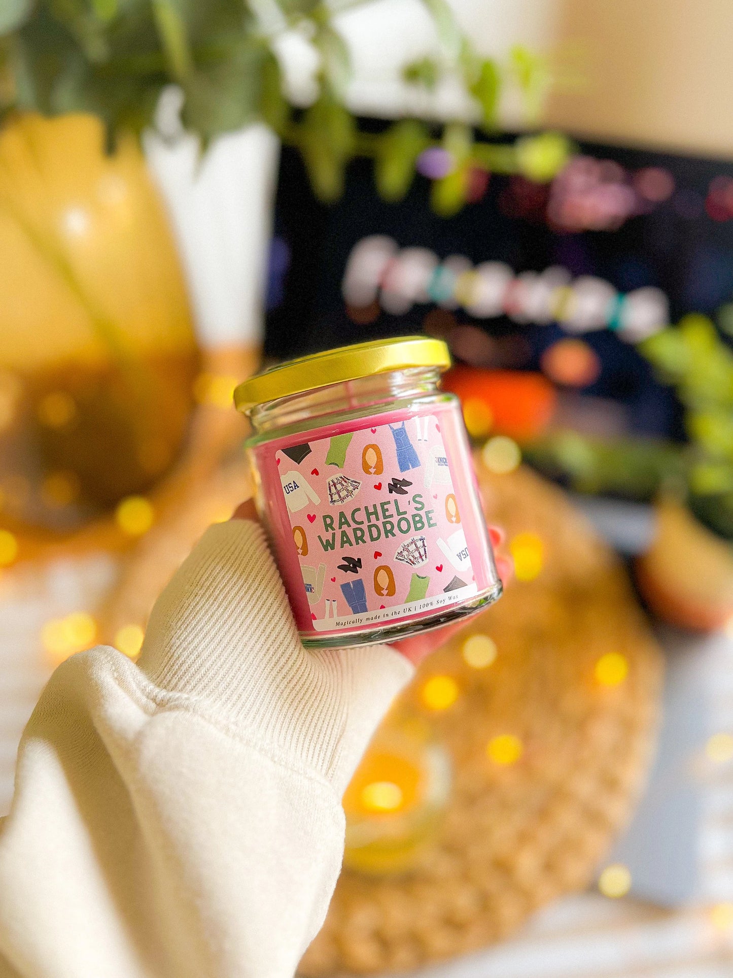 Rachel's Wardrobe Friends Candle