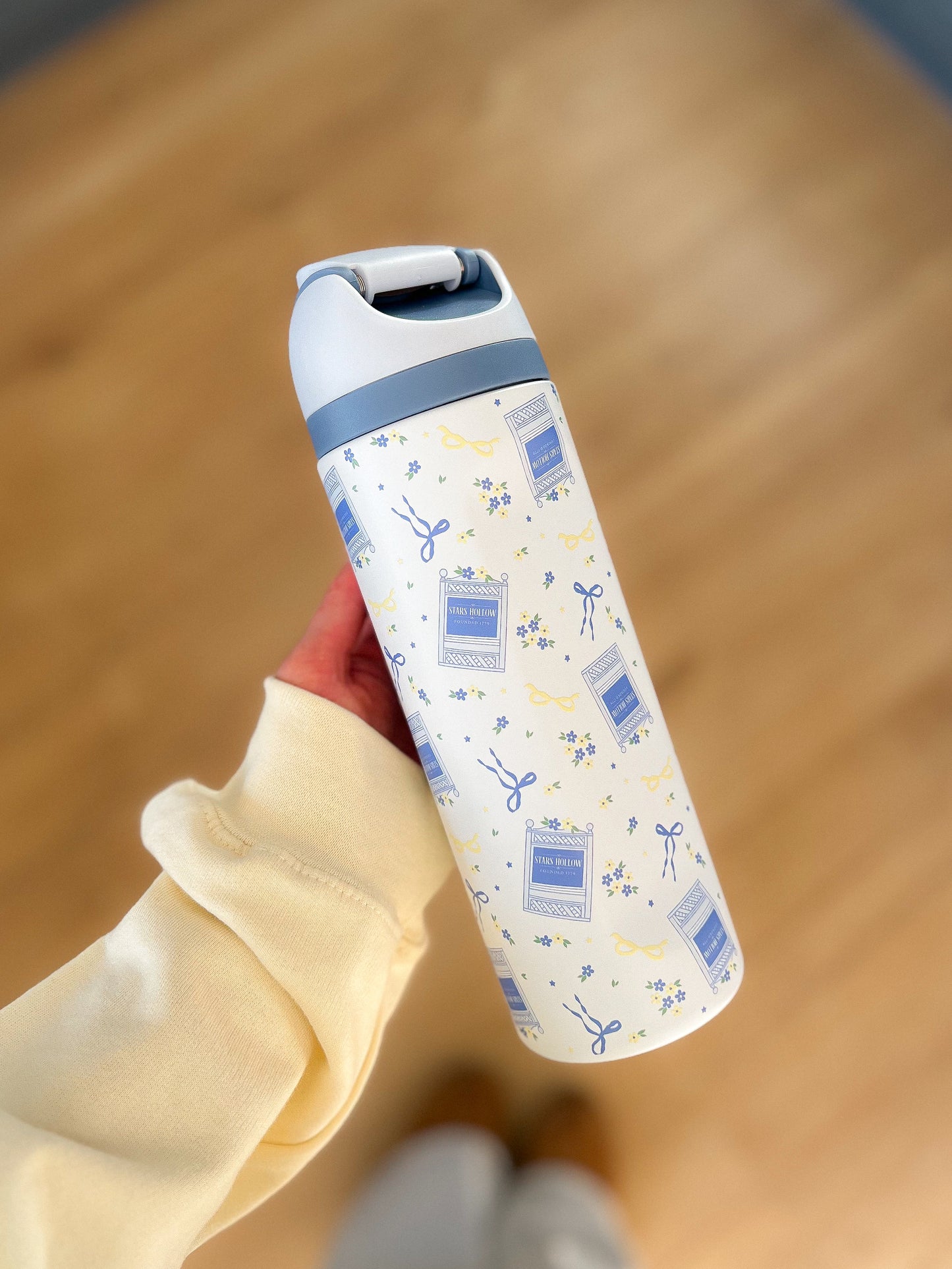 Welcome to Stars Hollow Water Bottle
