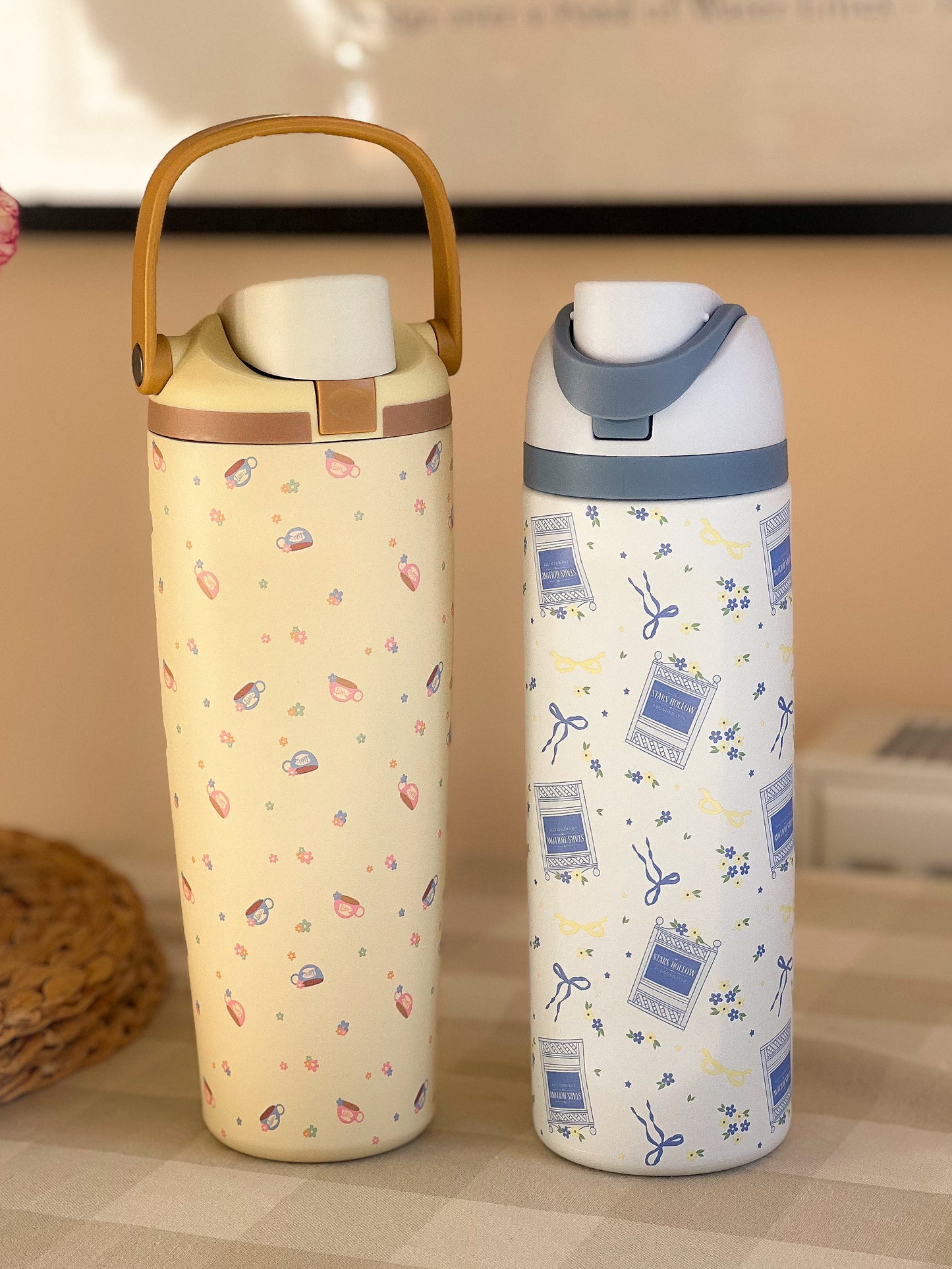 Welcome to Stars Hollow Water Bottle