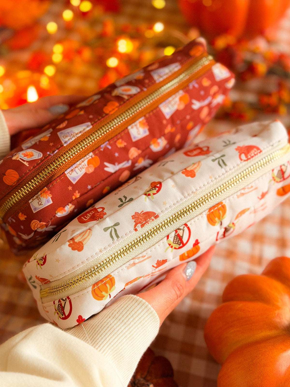 Autumn Diner Cream Pouch