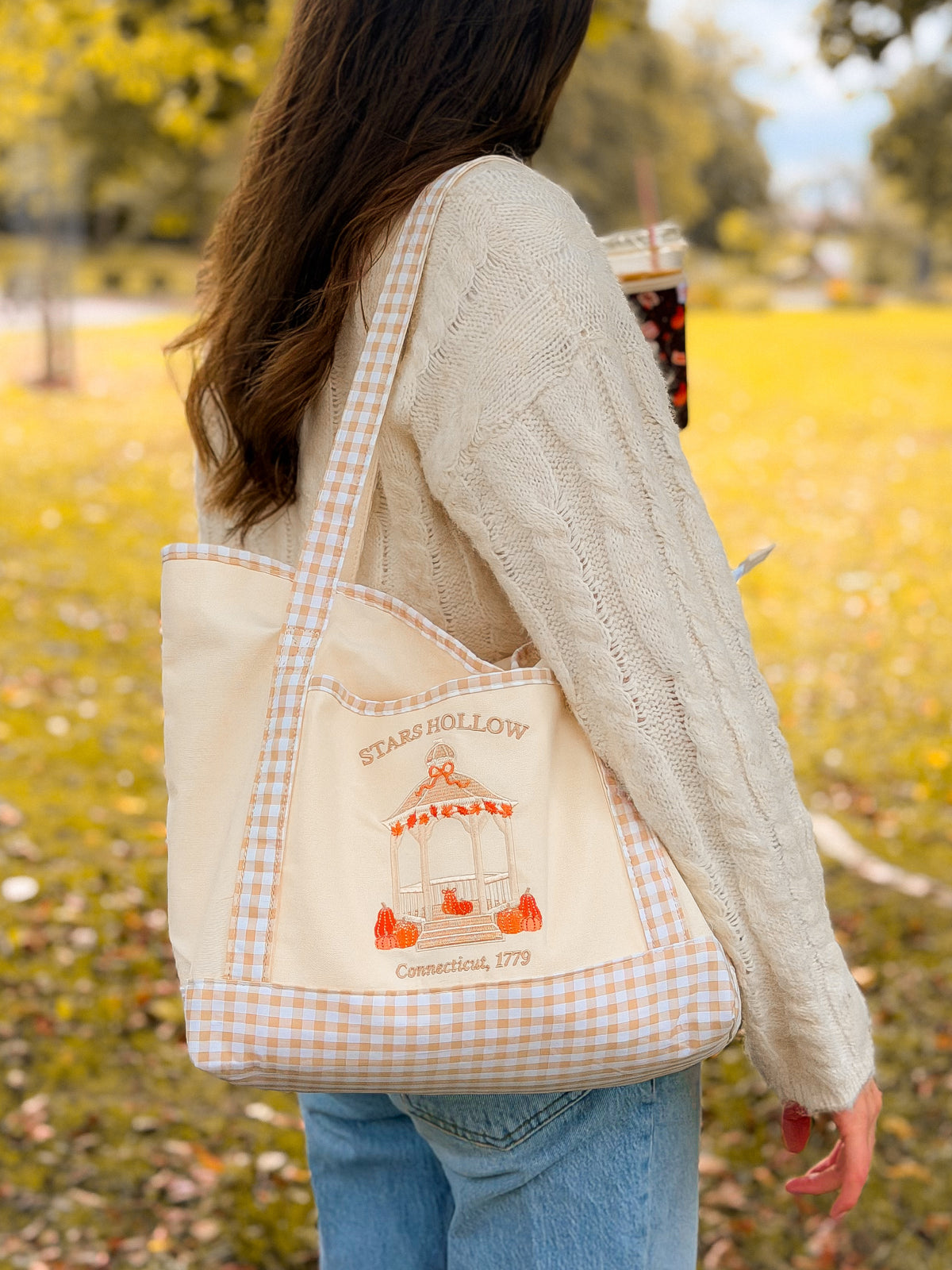 *PREORDER* The Hollow Gingham Handbag - 4-5 Week Turnaround