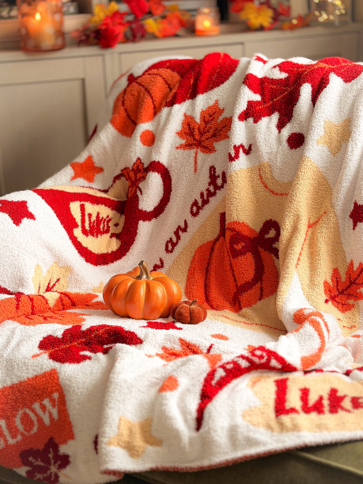 Autumn Cosy Club Blanket & Slippers Bundle