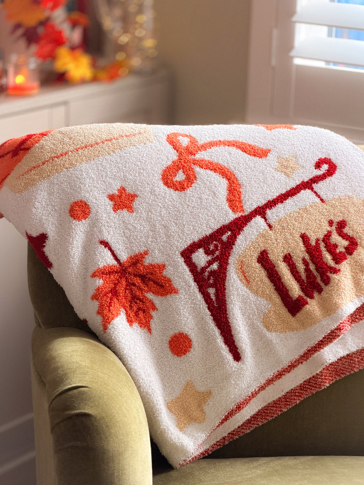 Autumn Cosy Club Blanket & Slippers Bundle