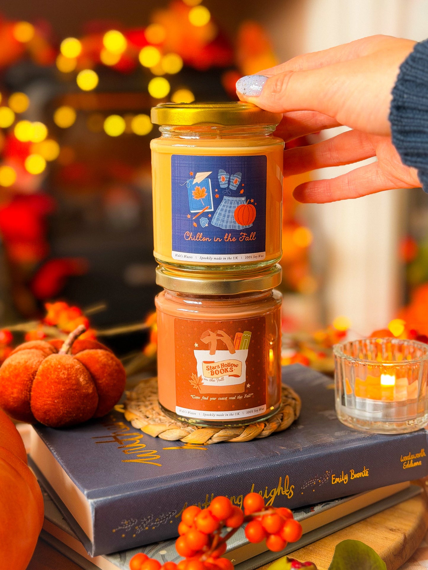 Chilton in the Fall Candle