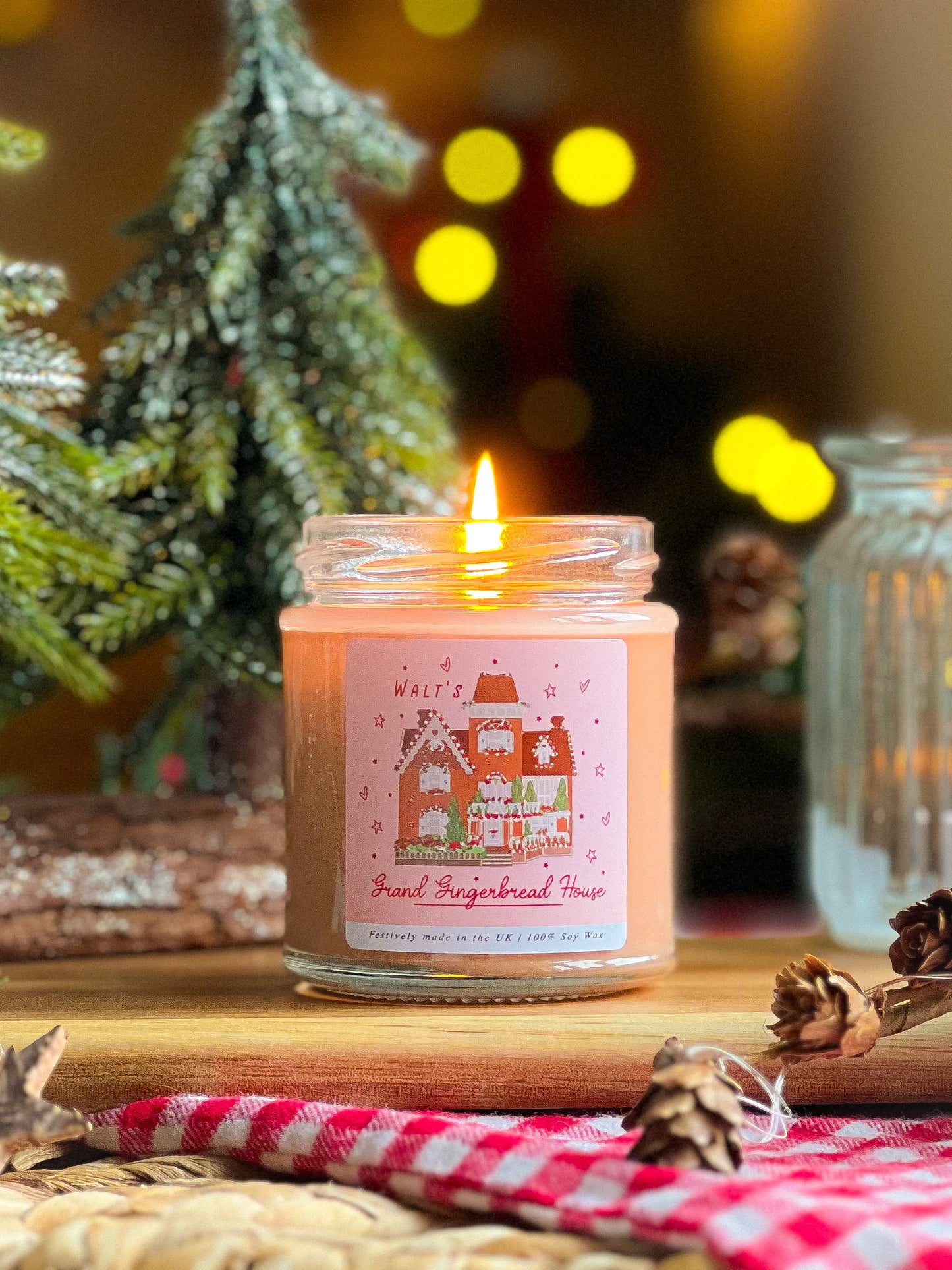 Grand Gingerbread House Candle