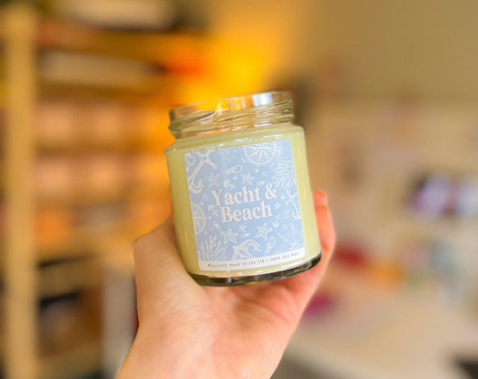 Walt’s Yacht and Beach Candle